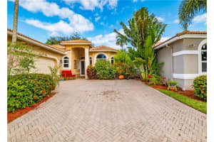 5135 Ventura Dr, Delray Beach, FL 33484, Sold 02/15/22