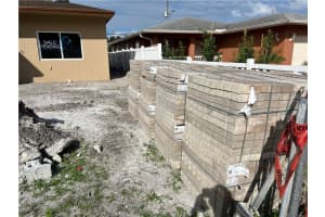 2331 Raleigh St, Hollywood, FL 33020, Sold 05/17/22