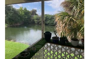 5560 Lakeside Dr, Margate, FL 33063, Sold 02/25/22