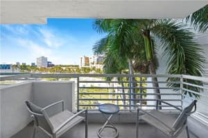 2670 E Sunrise Blvd, Fort Lauderdale, FL 33304, Sold 04/22/22