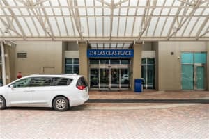 350 SE 2nd St, Fort Lauderdale, FL 33301, Sold 01/26/22