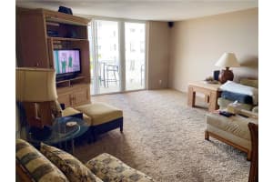 1 Las Olas Cir, Fort Lauderdale, FL 33316, Sold 02/17/22