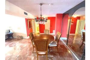 1 Las Olas Cir, Fort Lauderdale, FL 33316, Sold 02/10/22