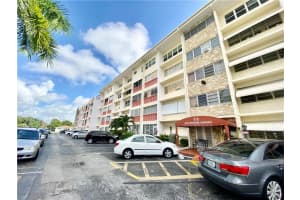 215 SE 3rd Ave #203a, Hallandale Beach, FL 33009, Sold 07/15/22