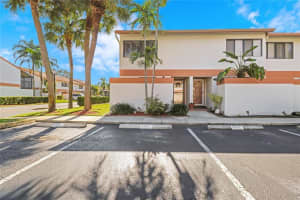 7110 SW 42nd Ct, Davie, FL 33314, Sold 02/11/22