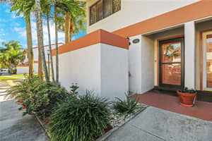 7110 SW 42nd Ct, Davie, FL 33314, Sold 02/11/22