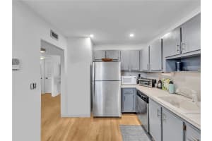 3050 NE 16th Ave, Oakland Park, FL 33334, Sold 03/09/22