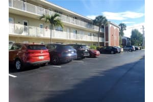 1951 NE 39th St, Lighthouse Point, FL 33064, Sold 05/02/22