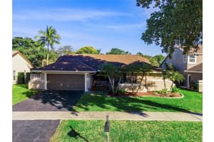 5622 SW 88th Terrace, Cooper City, FL 33328, Sold 02/04/22