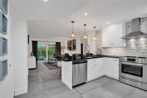 3000 NE 5th Terrace, Wilton Manors, FL 33334, Sold 02/25/22
