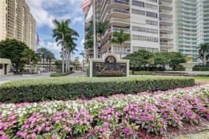20185 E Country Club Dr, Aventura, FL 33180, Sold 03/03/22