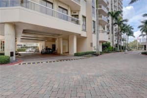 20185 E Country Club Dr, Aventura, FL 33180, Sold 03/03/22