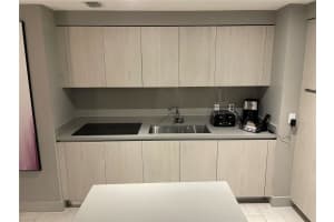 4010 S Ocean Dr r905, Hollywood, FL 33019, Sold 06/06/22