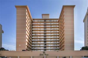 121 Golden Isles Dr, Hallandale Beach, FL 33009, Sold 03/25/22