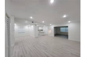 7042 NW 100th Terrace, Tamarac, FL 33321, Sold 04/01/22