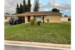 8018 NW 95th Ln, Tamarac, FL 33321, Sold 03/28/22