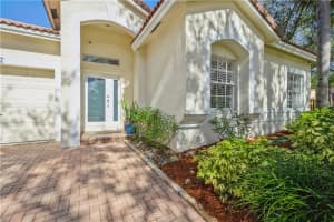 6117 NW 40th St, Coral Springs, FL 33067, Sold 02/25/22