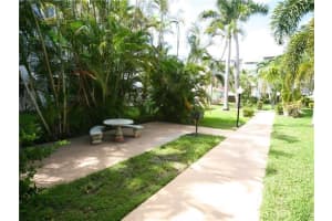 1333 E Hallandale Beach Blvd # 2, Hallandale Beach, FL 33009, Sold 04/29/22