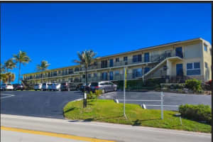 1039 Hillsboro Mile, Hillsboro Beach, FL 33062, Sold 03/03/22