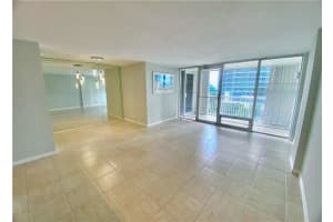 2200 NE 33rd Ave #7e, Fort Lauderdale, FL 33305, Sold 04/18/22