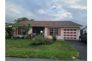 6357 Summer Sky Ln, Greenacres, FL 33463, Sold 03/14/22