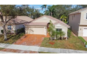5419 NW 50th Ct, Coconut Creek, FL 33073, Sold 02/18/22