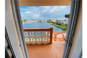 1015 SW 11th Ave #18k, Hallandale Beach, FL 33009, Sold 03/29/22
