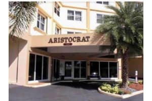 1200 Hibiscus Ave, Pompano Beach, FL 33062, Sold 07/15/22