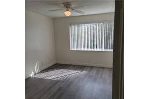 7842 Sanibel Dr, Tamarac, FL 33321, Sold 02/17/22