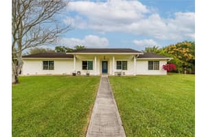 14151 SW 26th Ct, Davie, FL 33330, Sold 04/27/22