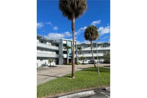 2223 Park Ln, Hollywood, FL 33021, Sold 05/18/22