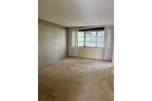 2223 Park Ln, Hollywood, FL 33021, Sold 05/18/22