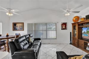 190 E Riverbend Dr, Sunrise, FL 33326, Sold 03/24/22