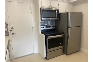 5100 Dupont Blvd #2k, Fort Lauderdale, FL 33308, Sold 02/14/22