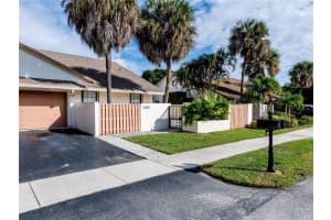 2763 SW 6th St, Delray Beach, FL 33445, Sold 03/07/22