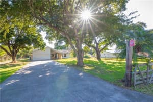 14640 SW 17th Ct, Davie, FL 33325, Sold 03/07/22