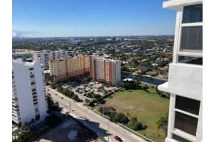 1370 S Ocean Blvd, Pompano Beach, FL 33062, Sold 03/03/22