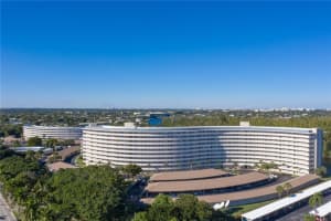 1523 E Hillsboro Blvd, Deerfield Beach, FL 33441, Sold 03/31/22