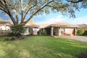 5145 NW 99th Way, Coral Springs, FL 33076, Sold 02/21/22