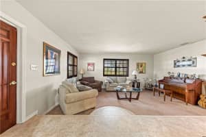 13602 SW 24th St, Davie, FL 33325, Sold 04/05/22