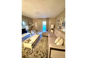257 S Cypress Rd, Pompano Beach, FL 33060, Sold 03/15/22