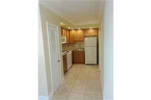 2424 SE 17th St, Fort Lauderdale, FL 33316, Sold 03/03/22