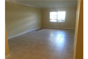 2424 SE 17th St, Fort Lauderdale, FL 33316, Sold 03/03/22