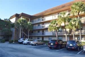 4975 E Sabal Palm Blvd, Tamarac, FL 33319, Sold 05/27/22