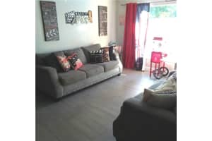 8107 NW 75th Ave, Tamarac, FL 33321, Sold 04/08/22