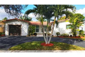 10479 NW 3rd St, Plantation, FL 33324, Sold 03/02/22