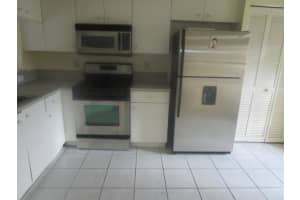 5325 NW 90th Ave, Sunrise, FL 33351, Sold 04/08/22