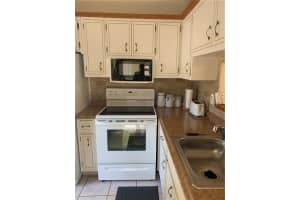 4411 NW 16th St, Lauderhill, FL 33313, Sold 04/06/22