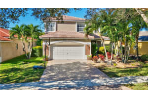 7453 NW 70th Ave, Parkland, FL 33067, Sold 03/15/22