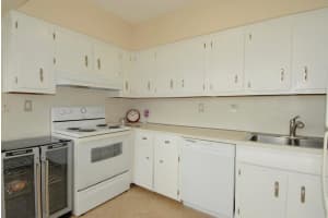 3003 Terramar St, Fort Lauderdale, FL 33304, Sold 02/18/22